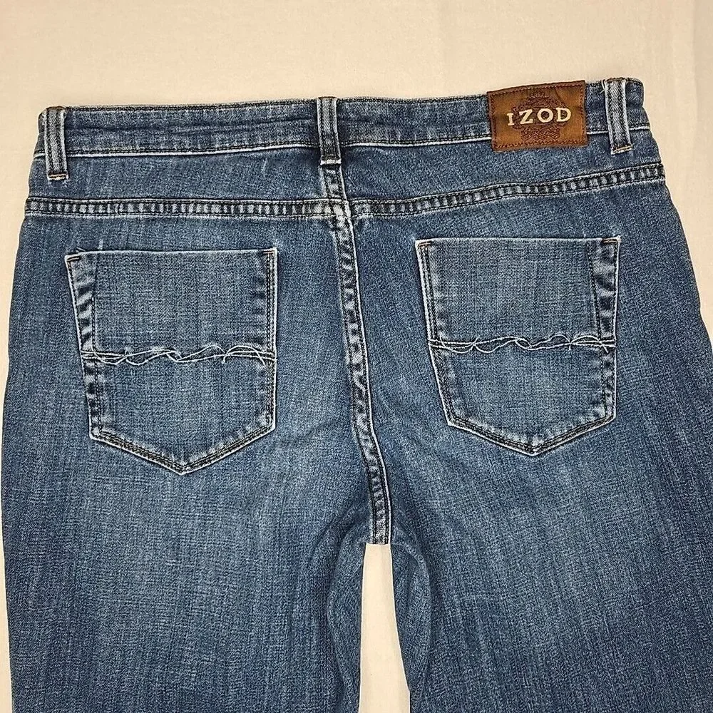 IZOD Jeans Women 10 Blue Stretch Denim Favorite Flare Preppy Trend Stretch Pants